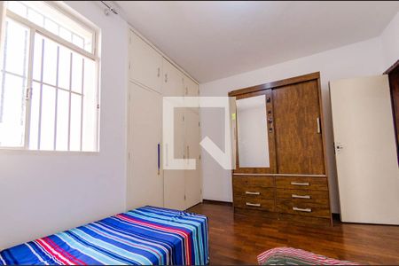 Quarto 1 de apartamento para alugar com 3 quartos, 90m² em Nova Suíssa, Belo Horizonte