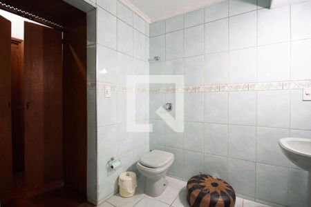 Apartamento à venda com 125m², 3 quartos e 2 vagas Apartamento à venda com 125m², 3 quartos e 2 vagasBanheiro da Suíte