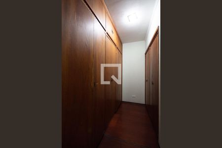 Apartamento à venda com 125m², 3 quartos e 2 vagas Apartamento à venda com 125m², 3 quartos e 2 vagasCloset
