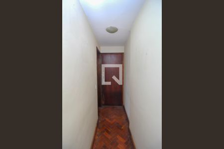 Corredor de Entrada de apartamento à venda com 1 quarto, 72m² em Catete, Rio de Janeiro
