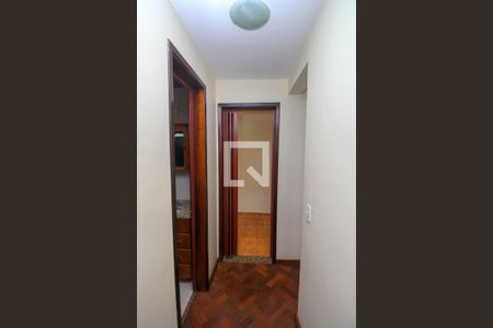 Corredor de apartamento à venda com 1 quarto, 72m² em Catete, Rio de Janeiro