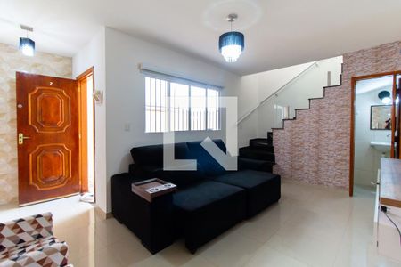 Sala de casa de condomínio para alugar com 2 quartos, 105m² em Vila Esperança, São Paulo