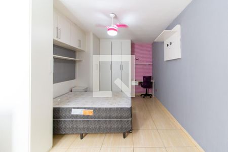 Suíte 01 de casa de condomínio para alugar com 2 quartos, 105m² em Vila Esperança, São Paulo