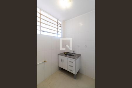 Cozinha de kitnet/studio para alugar com 1 quarto, 36m² em Consolação, São Paulo