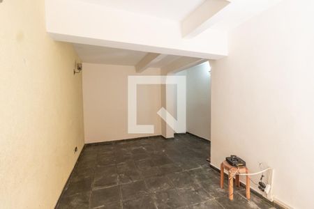 Sala de casa para alugar com 1 quarto, 70m² em Conjunto Residencial Santa Terezinha, São Paulo