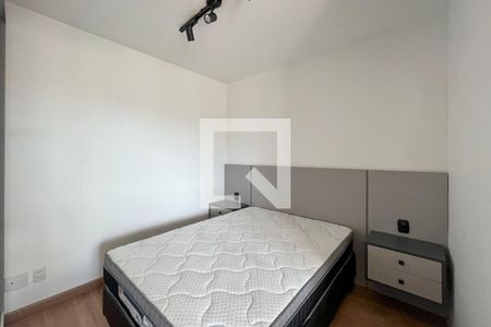 Quarto de kitnet/studio para alugar com 1 quarto, 37m² em Jardim Botânico, Porto Alegre