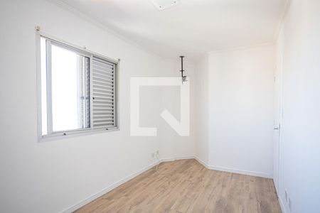 Quarto 1 de apartamento para alugar com 2 quartos, 62m² em Jardim Tucunduva, Carapicuíba