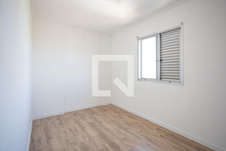 Quarto 1 de apartamento para alugar com 2 quartos, 62m² em Jardim Tucunduva, Carapicuíba