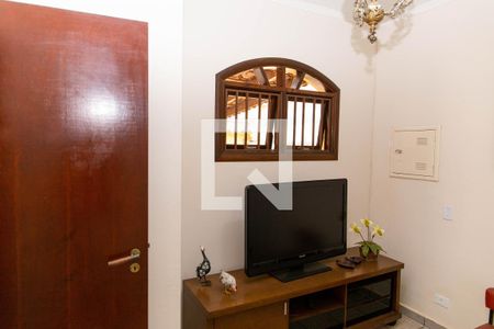 Sala de TV de casa à venda com 3 quartos, 375m² em Conceição, Diadema