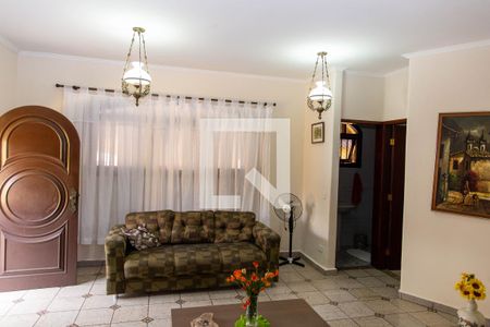 Sala de Estar de casa à venda com 3 quartos, 375m² em Conceição, Diadema