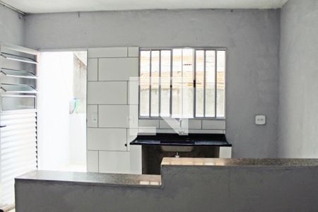 Sala/Cozinha de casa para alugar com 1 quarto, 34m² em Jardim Helena, São Paulo