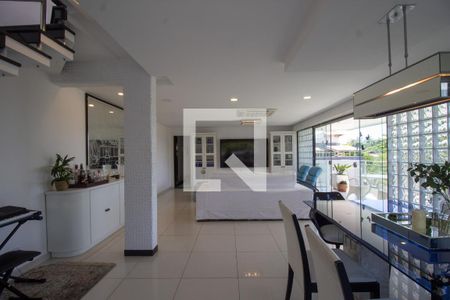 Sala de apartamento à venda com 6 quartos, 320m² em Barra da Tijuca, Rio de Janeiro