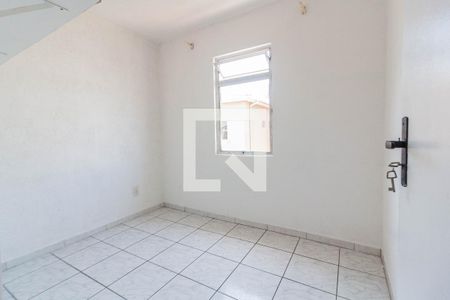 Quarto  de apartamento para alugar com 2 quartos, 50m² em Barreiros, São José