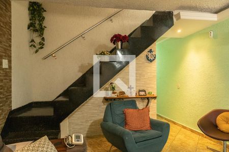 Sala de casa para alugar com 3 quartos, 210m² em Vila Londrina, São Paulo