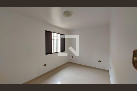 Casa à venda com 3 quartos, 126m² em Jardim Santos Dumont, São Paulo