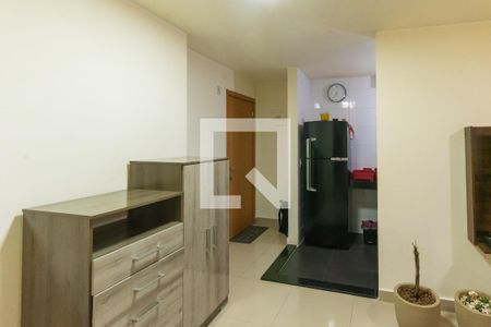 Sala de apartamento à venda com 2 quartos, 44m² em Fundação da Casa Popular, Campinas