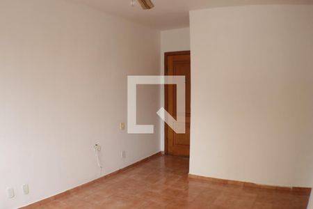 Sala de apartamento para alugar com 2 quartos, 70m² em Taquara, Rio de Janeiro