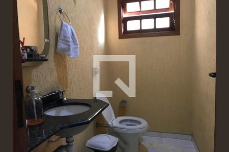 Banheiro de casa à venda com 3 quartos, 400m² em Jardim Santa Cecília, Guarulhos