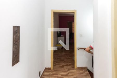 Corredor de casa à venda com 3 quartos, 180m² em Vila Alpina, São Paulo