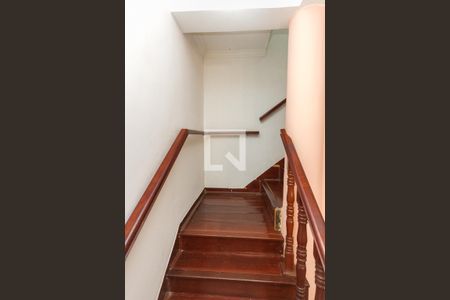Escada de casa à venda com 3 quartos, 180m² em Vila Alpina, São Paulo