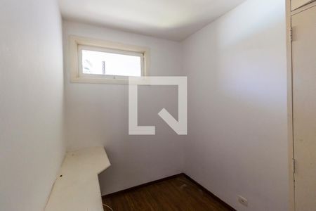 Apartamento à venda com 670m², 6 quartos e 6 vagas Apartamento à venda com 670m², 6 quartos e 6 vagasQuarto de Serviço