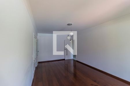 Apartamento à venda com 670m², 6 quartos e 6 vagas Apartamento à venda com 670m², 6 quartos e 6 vagasSala de Jantar