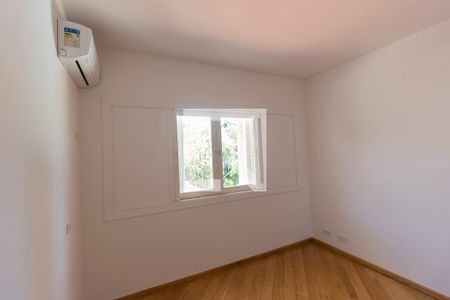 Apartamento à venda com 670m², 6 quartos e 6 vagas Apartamento à venda com 670m², 6 quartos e 6 vagasSuíte 2