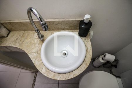 Lavabo de casa de condomínio à venda com 3 quartos, 160m² em Vila Ema, São Paulo