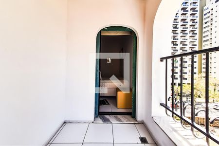 Apartamento para alugar com 179m², 4 quartos e 2 vagas Apartamento para alugar com 179m², 4 quartos e 2 vagasVaranda da Suite 1