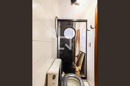 Apartamento para alugar com 179m², 4 quartos e 2 vagas Apartamento para alugar com 179m², 4 quartos e 2 vagasBanheiro de serviço