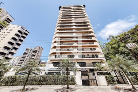 Apartamento para alugar com 179m², 4 quartos e 2 vagas Apartamento para alugar com 179m², 4 quartos e 2 vagasFachada do Prédio