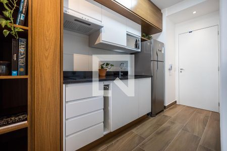 Cozinha de kitnet/studio para alugar com 1 quarto, 25m² em Sumarezinho, São Paulo