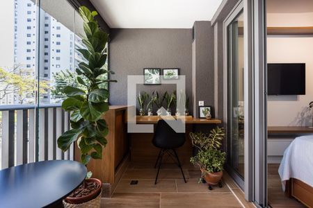 Varanda de kitnet/studio para alugar com 1 quarto, 25m² em Sumarezinho, São Paulo