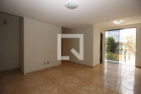 Sala de apartamento para alugar com 2 quartos, 90m² em Ceilândia, Brasília