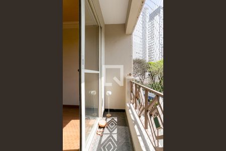 Varanda de apartamento para alugar com 2 quartos, 53m² em Vila Pita, São Paulo