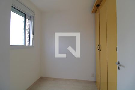 Quarto 2 de apartamento para alugar com 2 quartos, 36m² em Jardim Taquaral, São Paulo