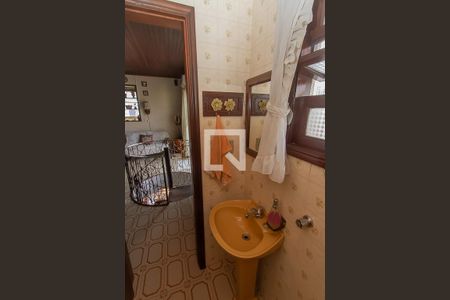 Apartamento à venda com 4502m², 5 quartos e 2 vagas Apartamento à venda com 4502m², 5 quartos e 2 vagasBanheiro 2