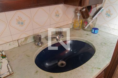 Apartamento à venda com 4502m², 5 quartos e 2 vagas Apartamento à venda com 4502m², 5 quartos e 2 vagasBanheiro 1