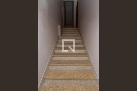 Apartamento à venda com 4502m², 5 quartos e 2 vagas Apartamento à venda com 4502m², 5 quartos e 2 vagasAcesso externo à cobertura