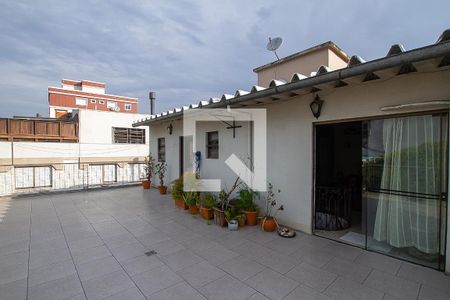 Apartamento à venda com 4502m², 5 quartos e 2 vagas Apartamento à venda com 4502m², 5 quartos e 2 vagasAnexo 2- Quarto/banheiro/lavanderia