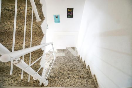 Escada de apartamento à venda com 3 quartos, 115m² em Vila Esperança, São Paulo