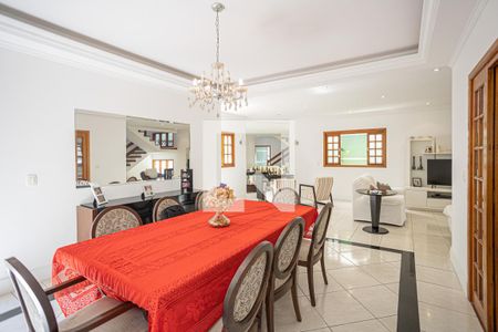 Sala de casa à venda com 3 quartos, 340m² em City Bussocaba, Osasco