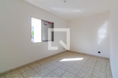 Quarto de apartamento para alugar com 2 quartos, 75m² em Jardim Santa Mena, Guarulhos