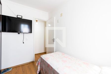 Dormitório 1 de apartamento à venda com 2 quartos, 50m² em Vila Carrão, São Paulo