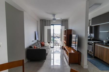 Sala de apartamento à venda com 3 quartos, 64m² em Del Castilho, Rio de Janeiro