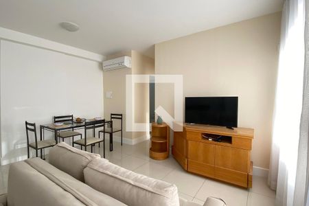 Sala de apartamento para alugar com 1 quarto, 43m² em Melville Empresarial Ii, Barueri