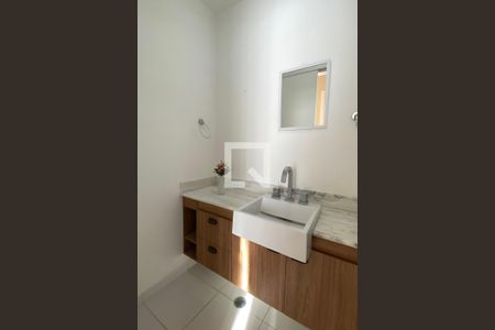 Banheiro da Suíte 1 de apartamento para alugar com 1 quarto, 43m² em Melville Empresarial Ii, Barueri