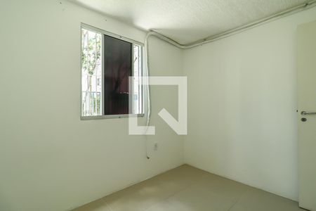 Quarto 2 de apartamento para alugar com 2 quartos, 50m² em Rubem Berta, Porto Alegre