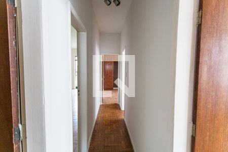 Corredor de apartamento para alugar com 3 quartos, 140m² em Savassi, Belo Horizonte