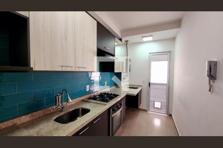 Cozinha e Área de Serviço de apartamento para alugar com 3 quartos, 82m² em Parque Residencial Nove de Julho, Jundiaí